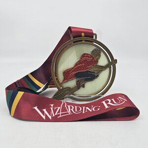 The Wizard Run Harry Potter Nimbus 2000 Finisher Award Medal Wiz Series 3.75 in